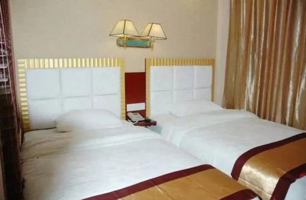 Poltton International Apartment Kunming Railway Station