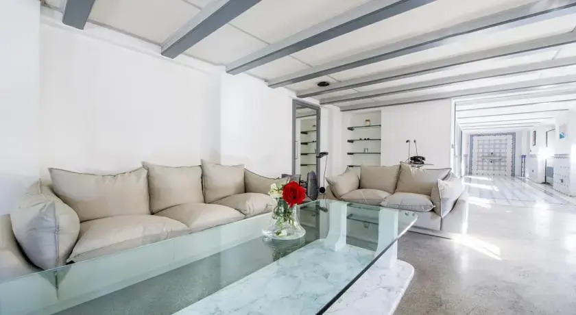 RHS Serviced Apartments Como