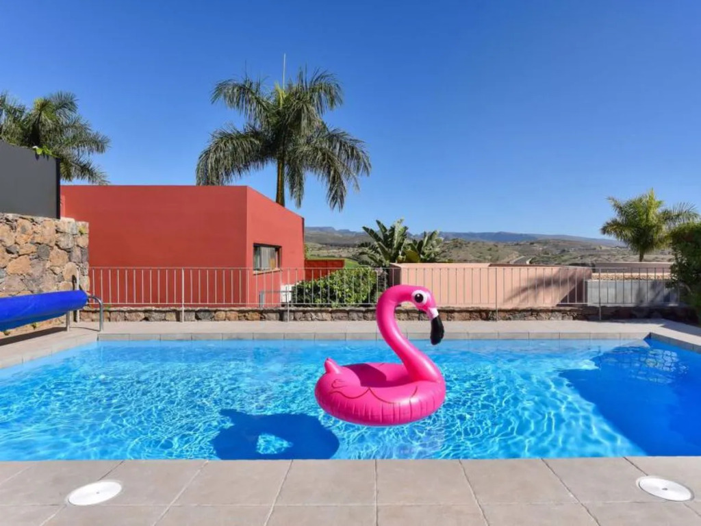 Par 4 Villa 19 with Pool Salobre