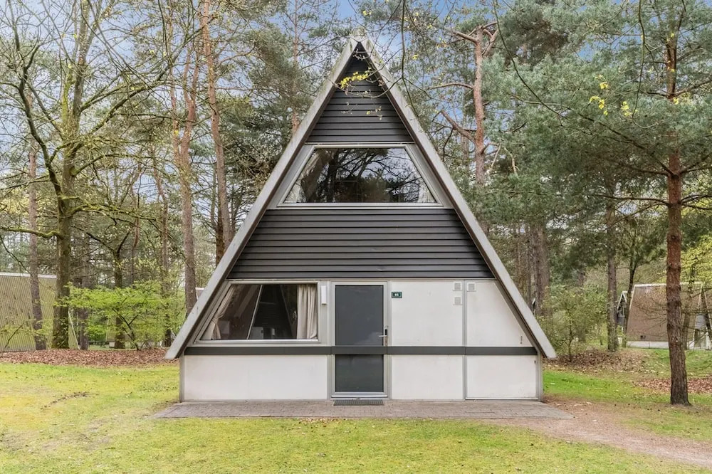 Bungalow in Wolfsven Near Nature Reserve