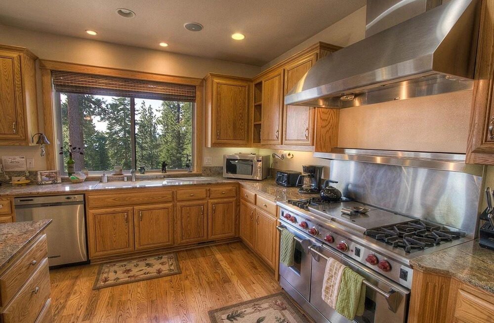 Timber View Lodge by Lake Tahoe Accommodations