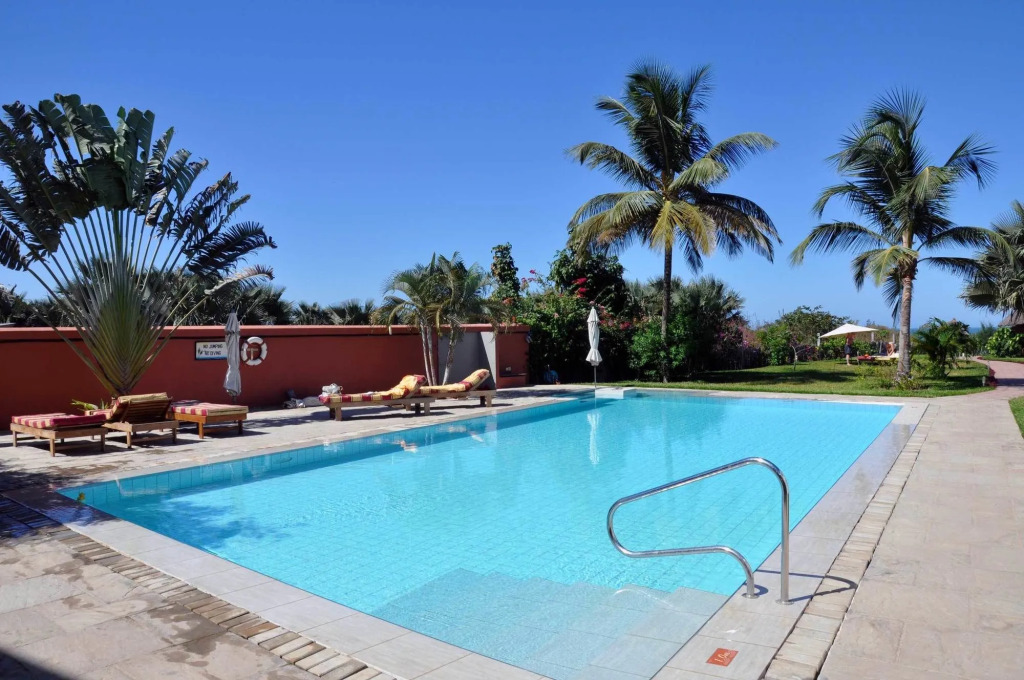 Leos Beach Hotel