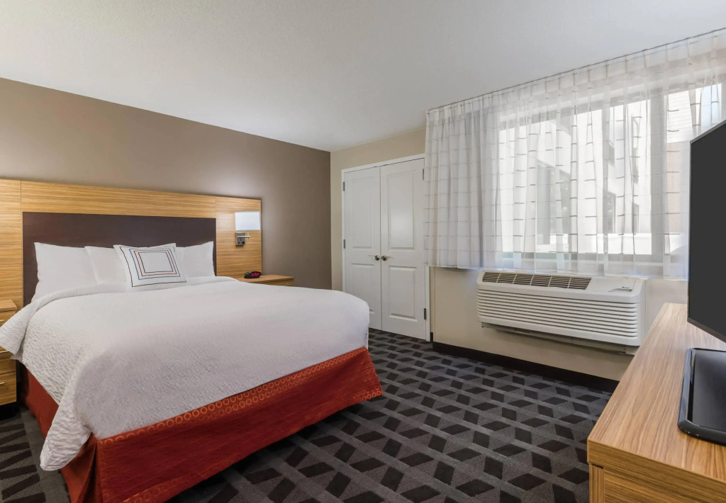 TownePlace Suites by Marriott Latham Albany Airport
