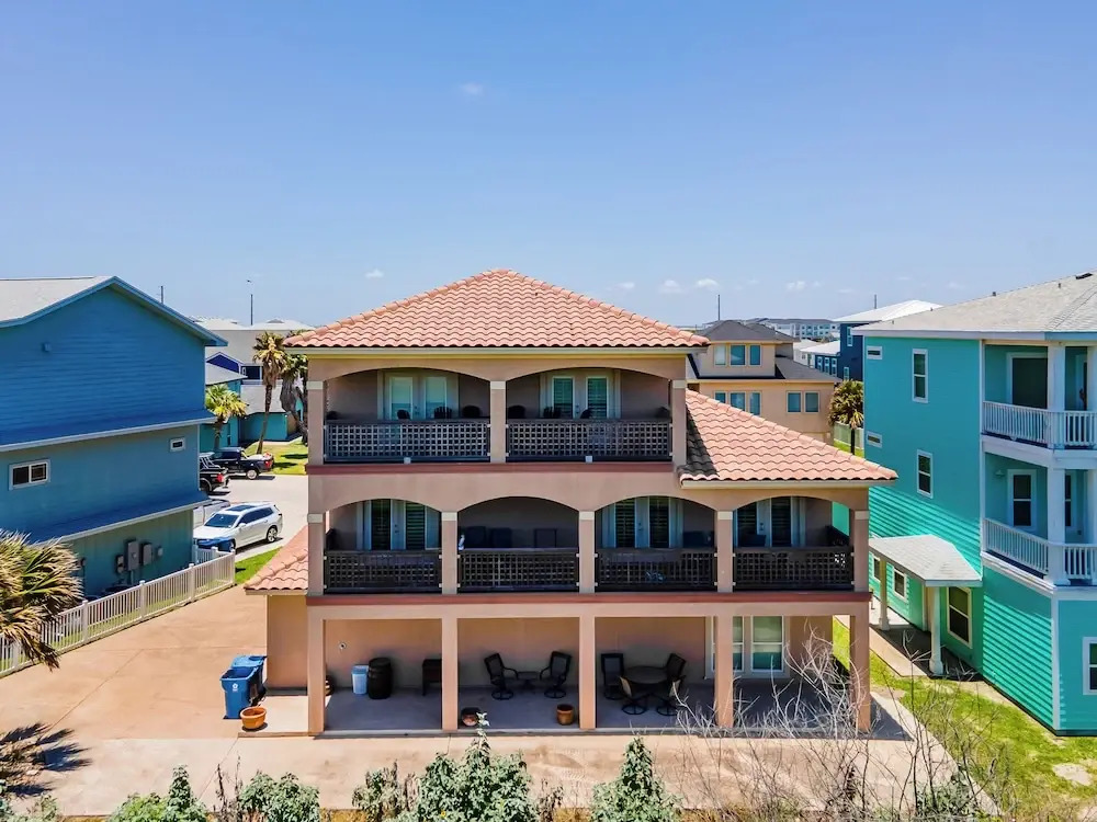 Sunrise Beach Villa