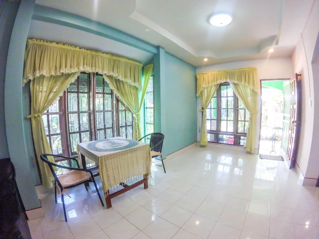 Village House TV1