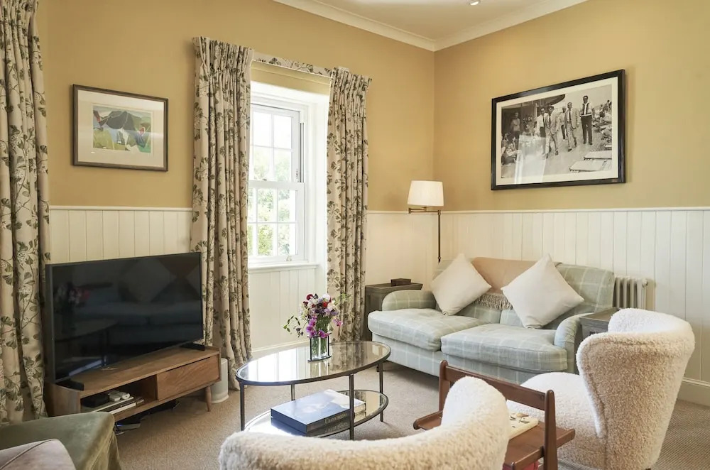 JOIVY The East Lodge At Balcarres