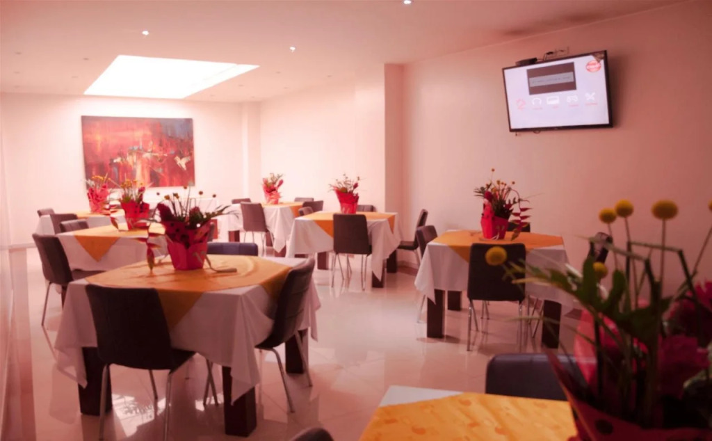 Hotel Dorado Gold