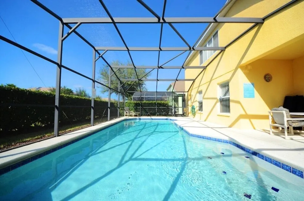 Gorgeous Silver Creek 5 Bedroom Home