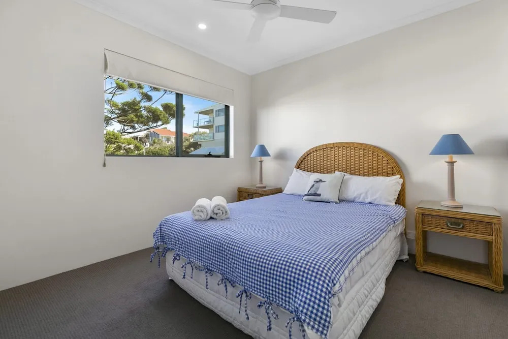 Breathtaking views of Sunshine Beach - Unit 7/21 Park Crescent