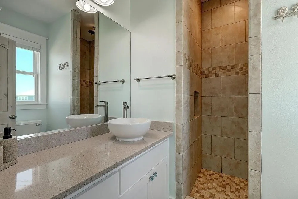 Agarita Shores 3 Bedroom Home by Redawning