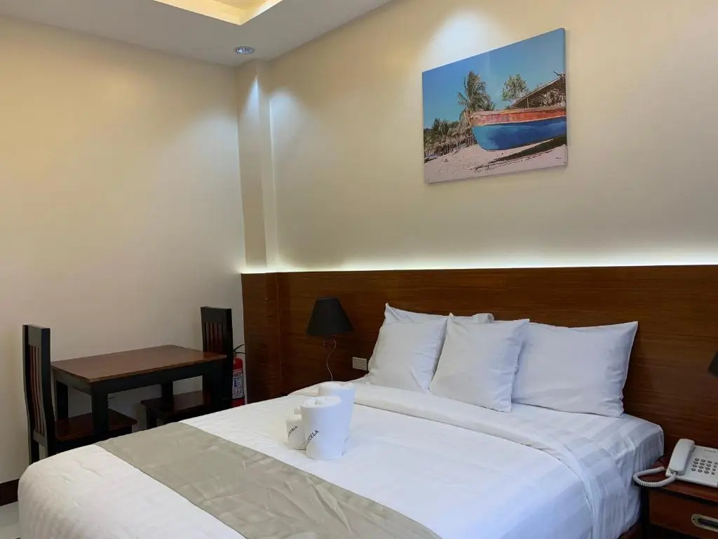 Villa MJ Maristela Beach Resort