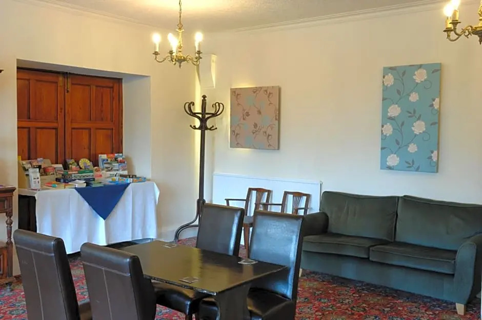 George IV Hotel