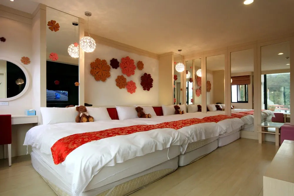 Tanhui Modern Hotel