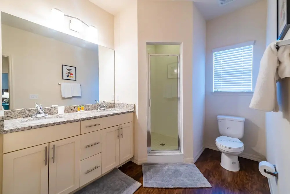 November Special at WL 4 Bed 3 Bath ID: 256178