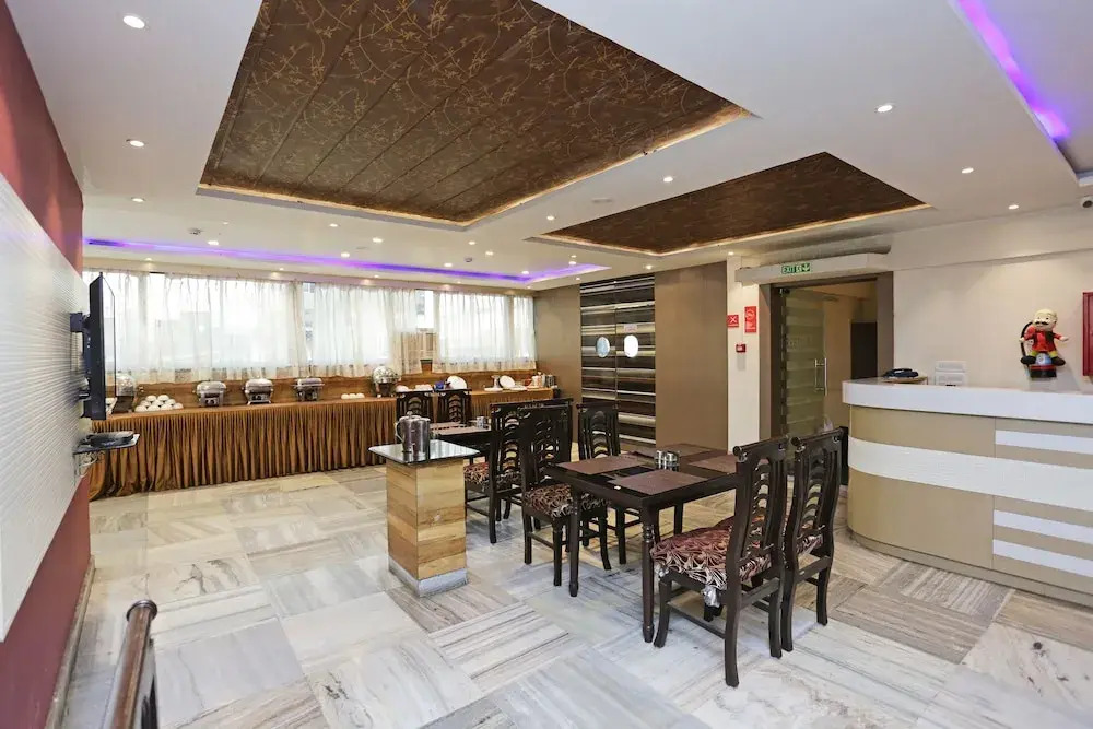 Hotel Diamond Plaza