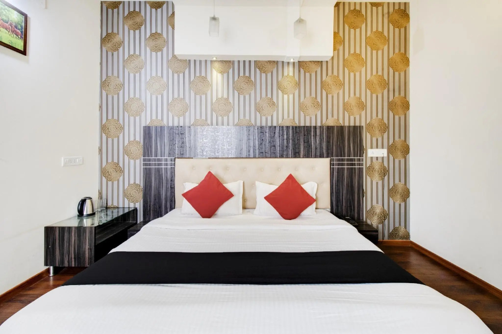 CAPITAL O75993 Hotel Shanti Nivas