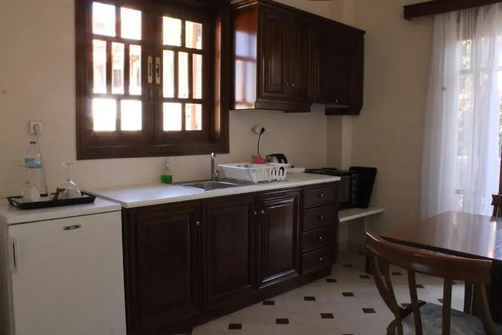 Candia House