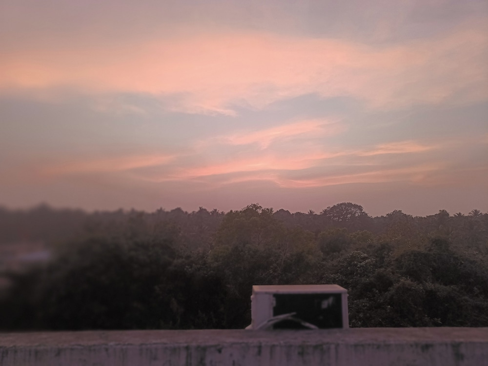 Hotel Radhma Residency