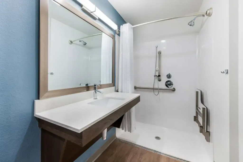 WoodSpring Suites Charlotte - University Research Park