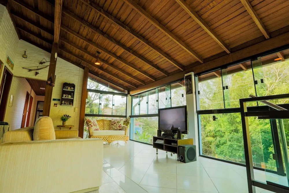 Wind House Hostel