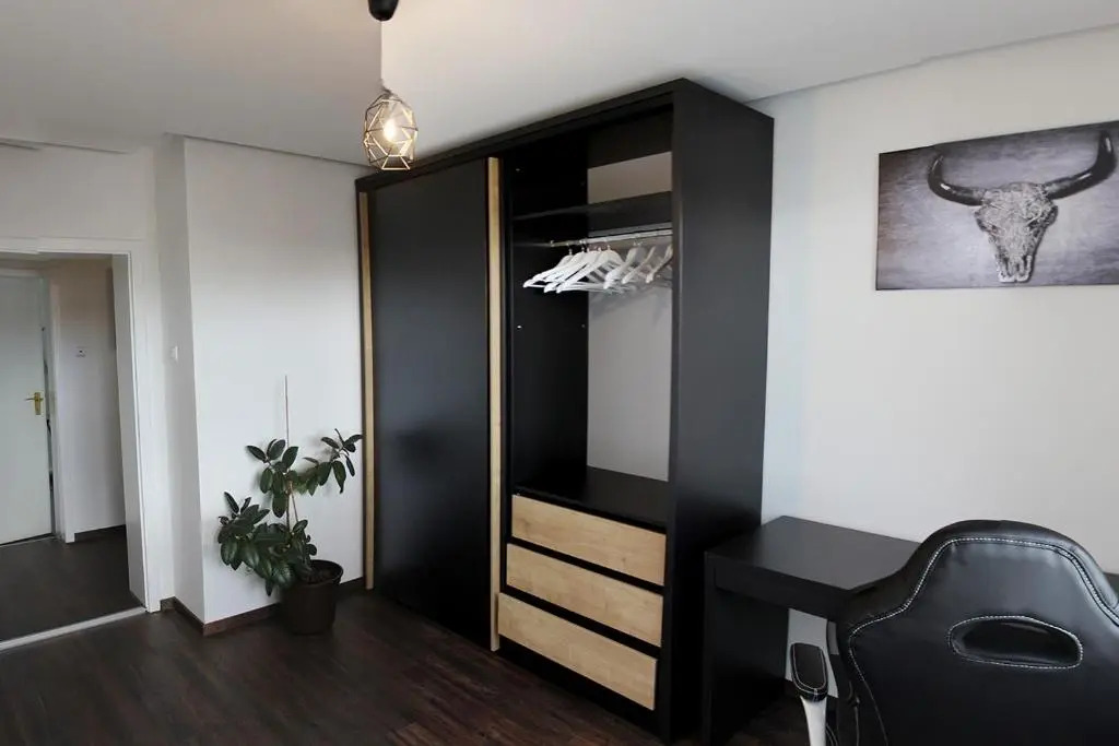 Virginie Fewo Nr 3 90qm inklusive Balkon und privatem Parkplatz