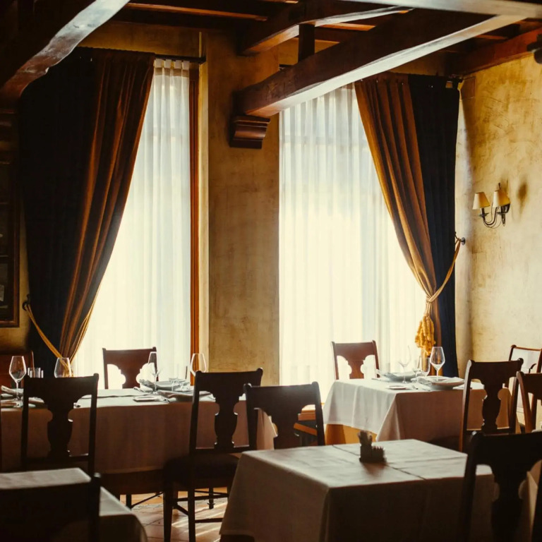 Hotel Maher
