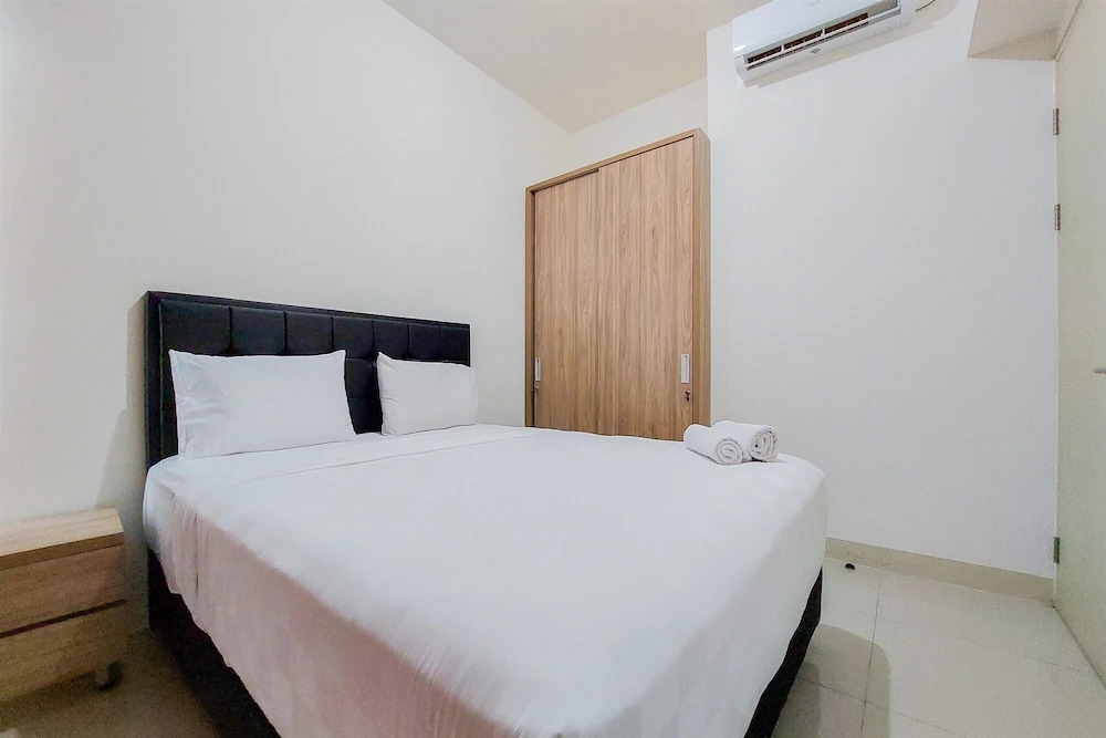 Warm And Enjoy Living 1Br Tree Park City Bsd Apartment