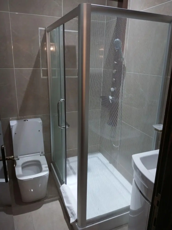 NO.1 HOTEL