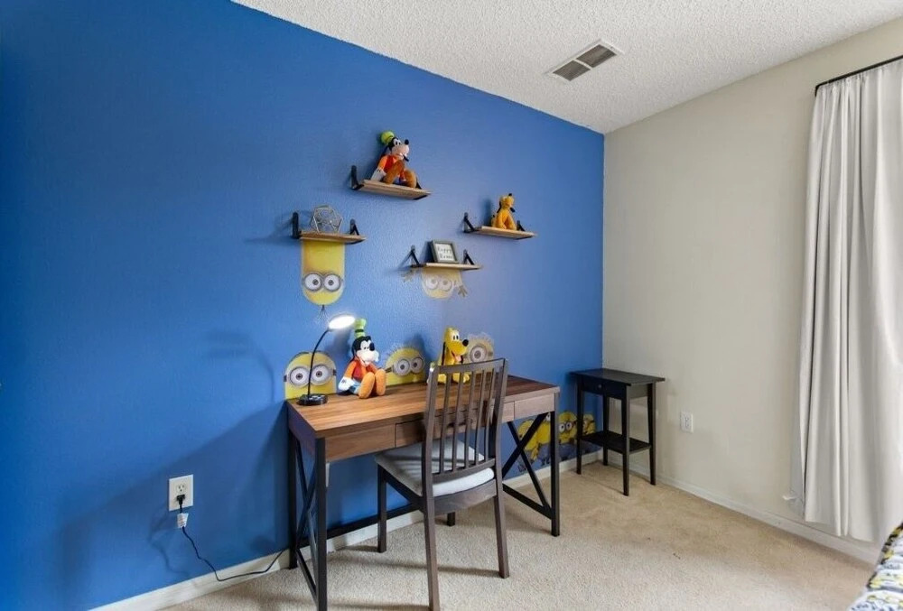 1 In A Minion At Emerald Island By Shine Villas414 3 Bedroom Townhouse