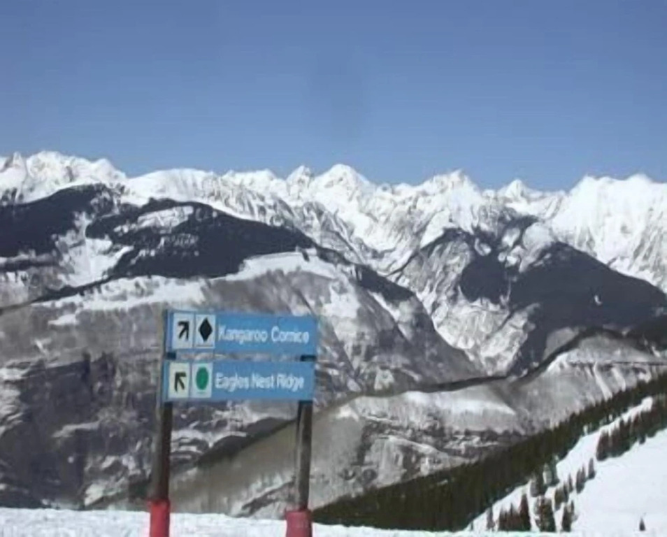 Condo 100 Yards to Gondola One by RedAwning