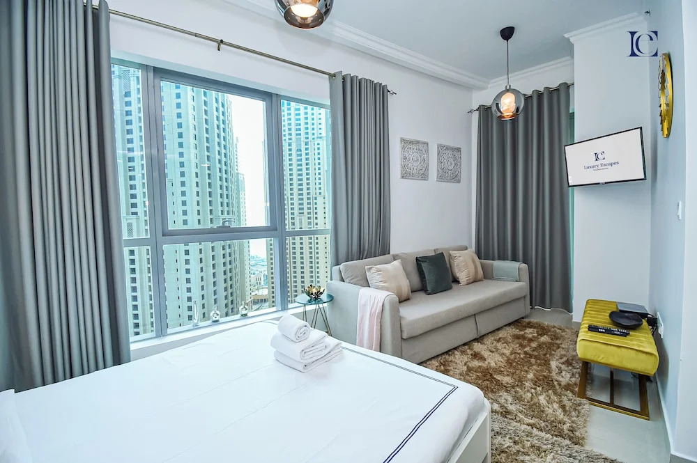 Brand New Studio with Marina View -PAU