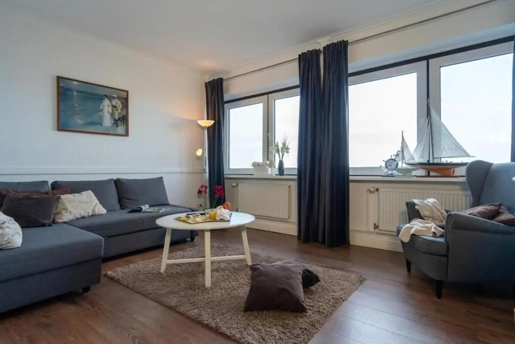 Strandhotel-Heiligenhafen-Wohnung-120-Wellenreiter-Typ-II
