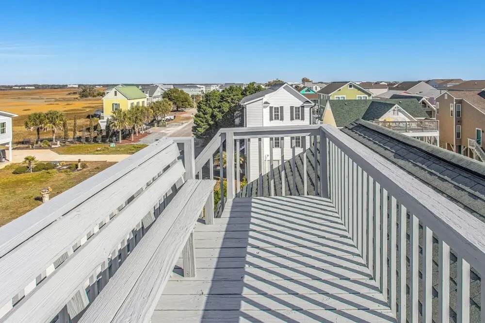 Steps to Sand! Home w/ 3 Decks in Sunset Beach