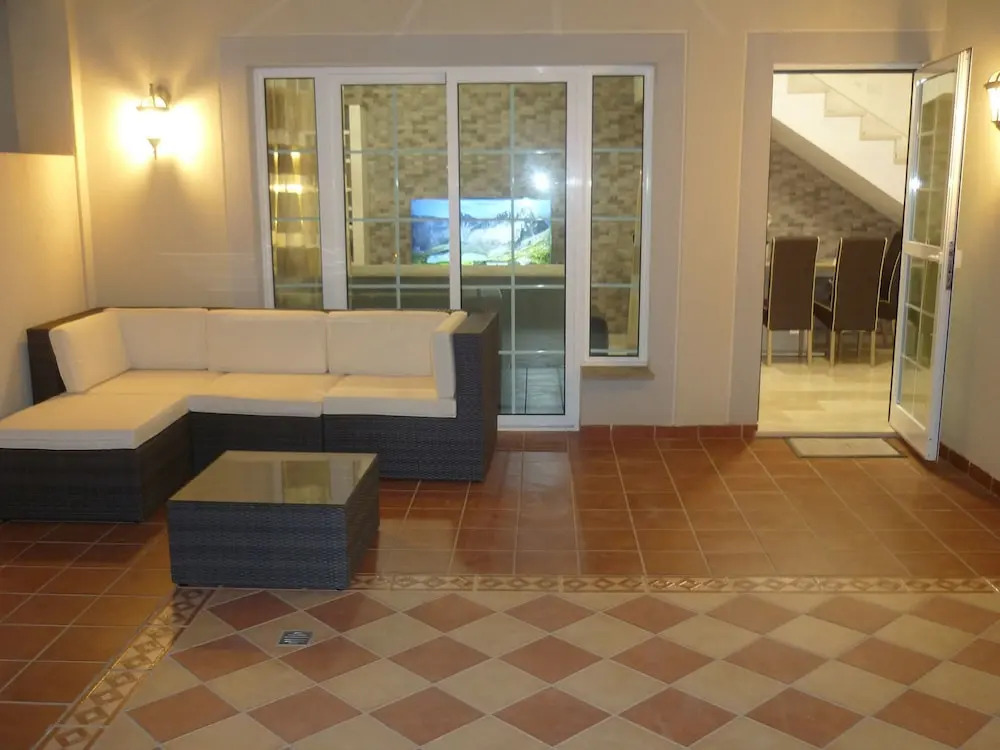 Quiet Modern Duplex