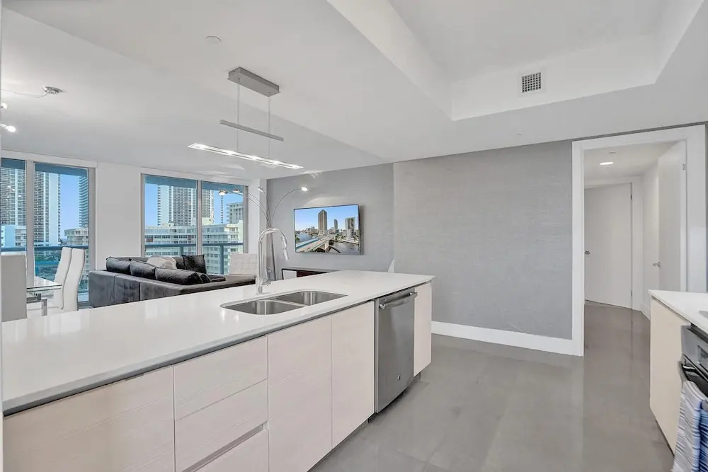 Luxury 3Bd Apartment Beachwalk