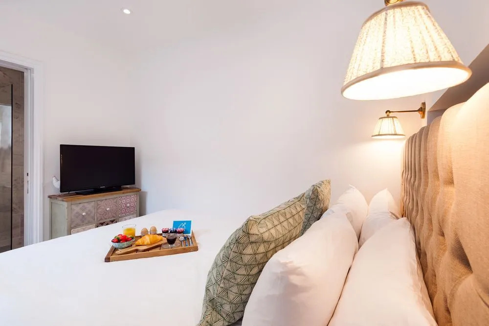 The Lillie Road Residence I - Eh1