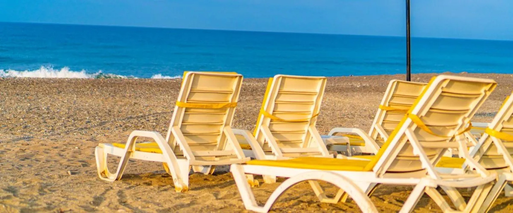 DE MARE FAMILY Hotel