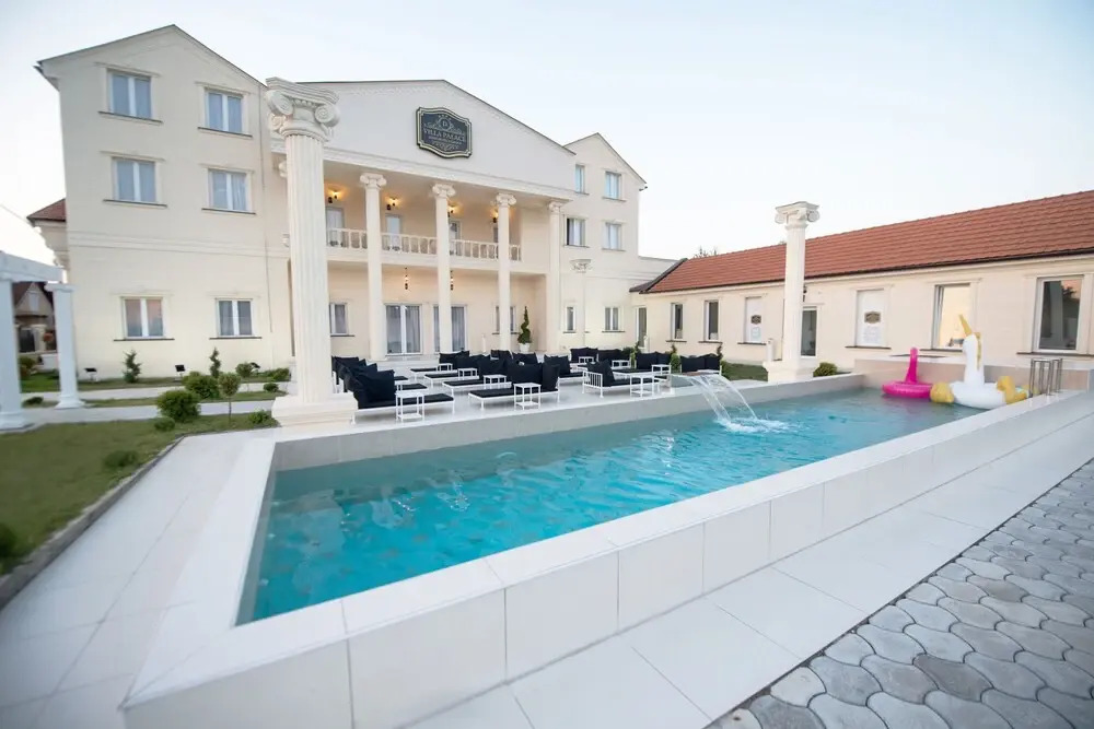 Villa Palace