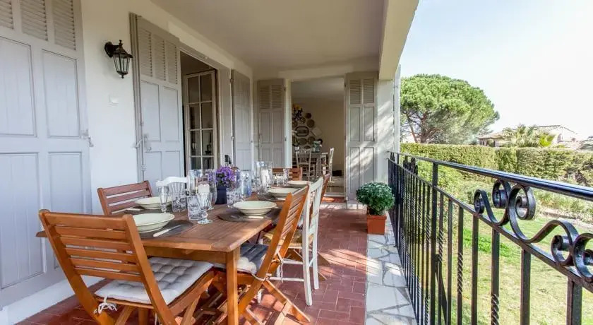 Villa Tournasol