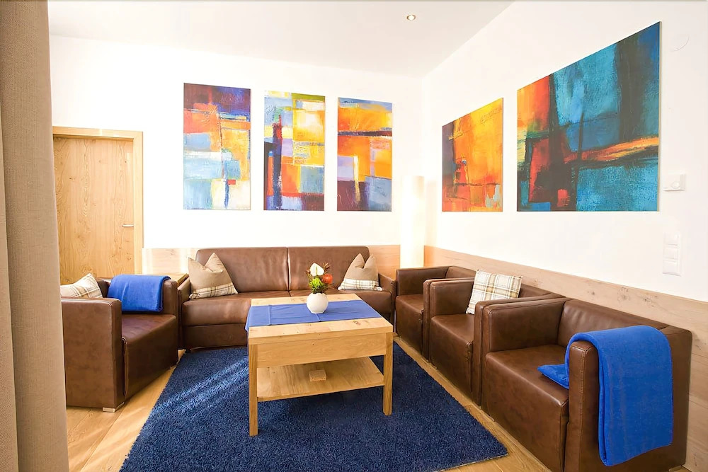 Schneeweiss lifestyle - Apartments - Living