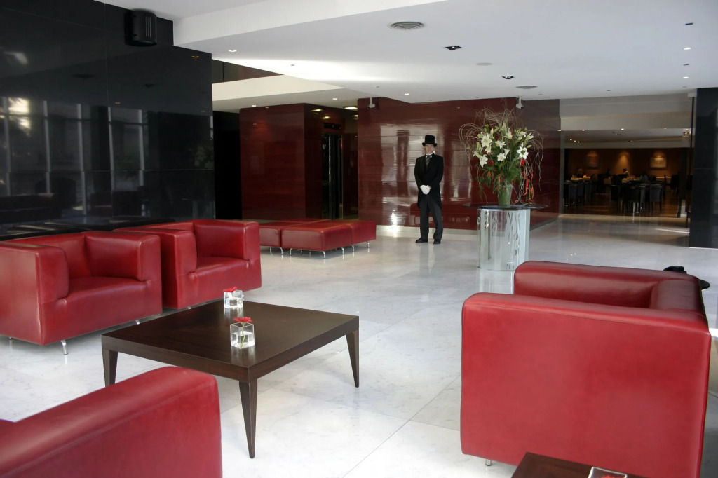 Ros Tower Hotel