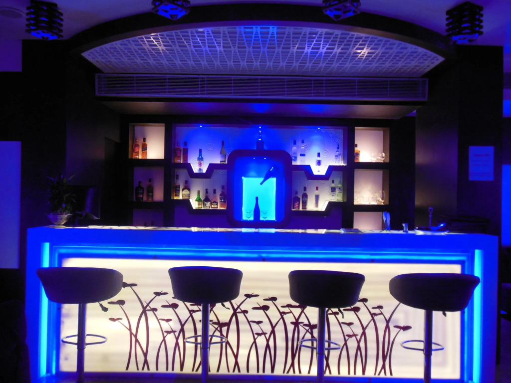 Hotel Yash Regency