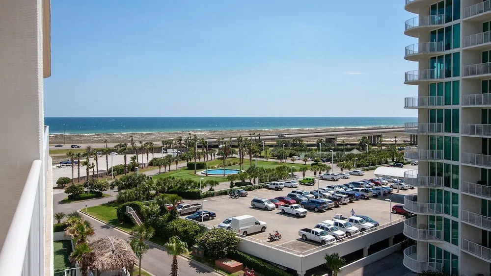 Two Bedroom Waterfront Condo - Unit Crc0601