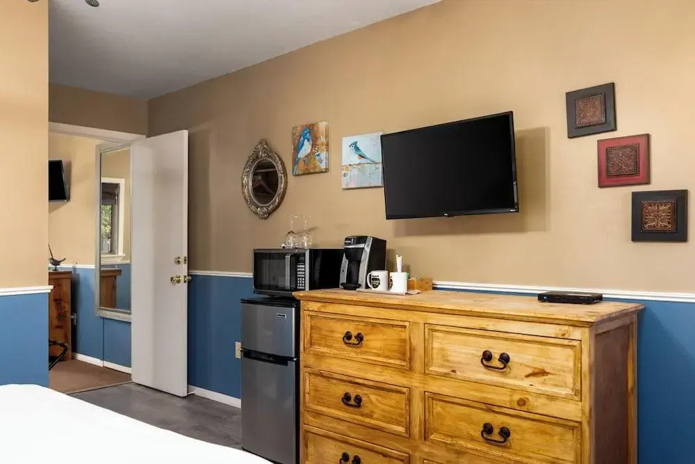 Prescott Pines Inn