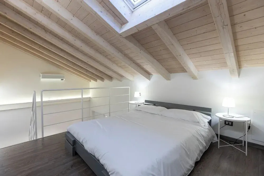 Blue Diamond Suite