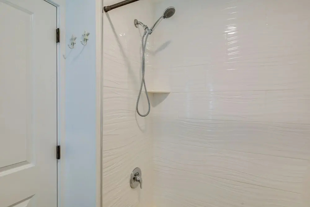 The Kraken Wildwood Townhome: 1/2 Mi to Beach!