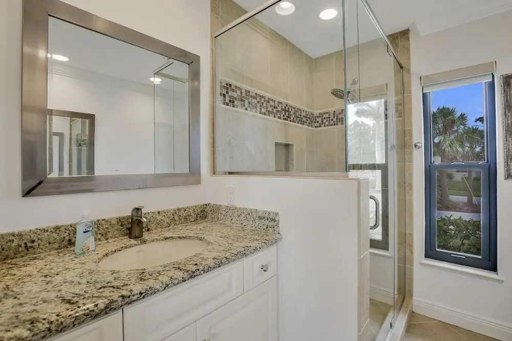 Spanish Home #65094 5 Bedrooms 3.5 Bathrooms Home