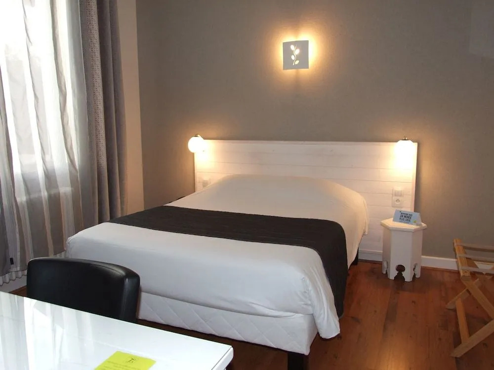 Logis Hotel LOccitan 2 étoiles