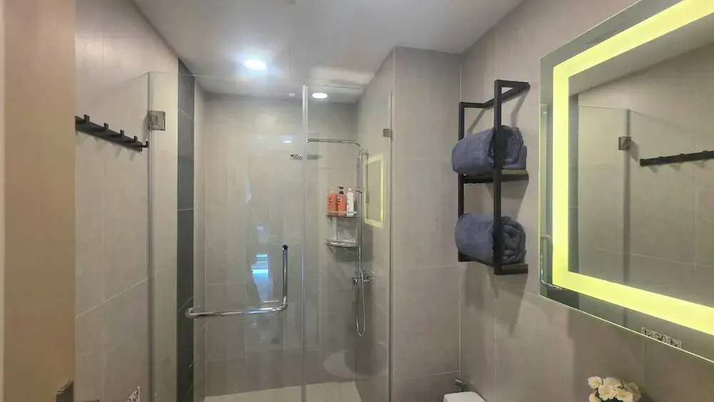 A202 - One Bedroom Partial Seaview Serviced Apartment, Ao Nang Beach