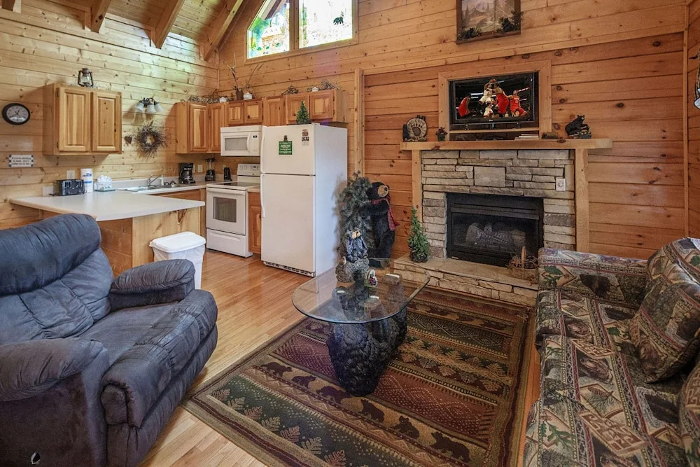 Bearadise City by Heritage Cabin Rentals